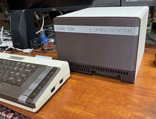 ATARI 1090 01 (512 x 435).jpg